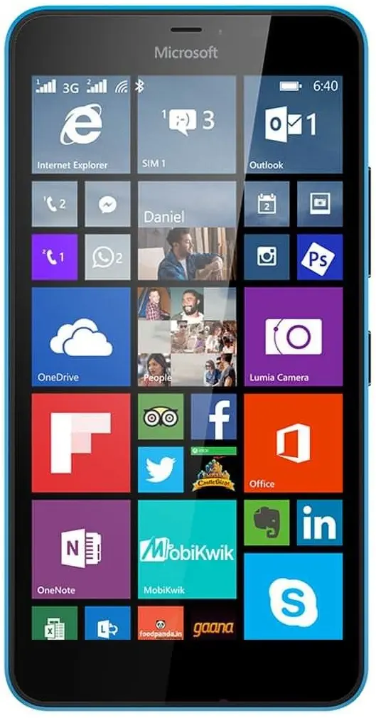 Microsoft Lumia 640 XL Dual SIM Front Image.jpg