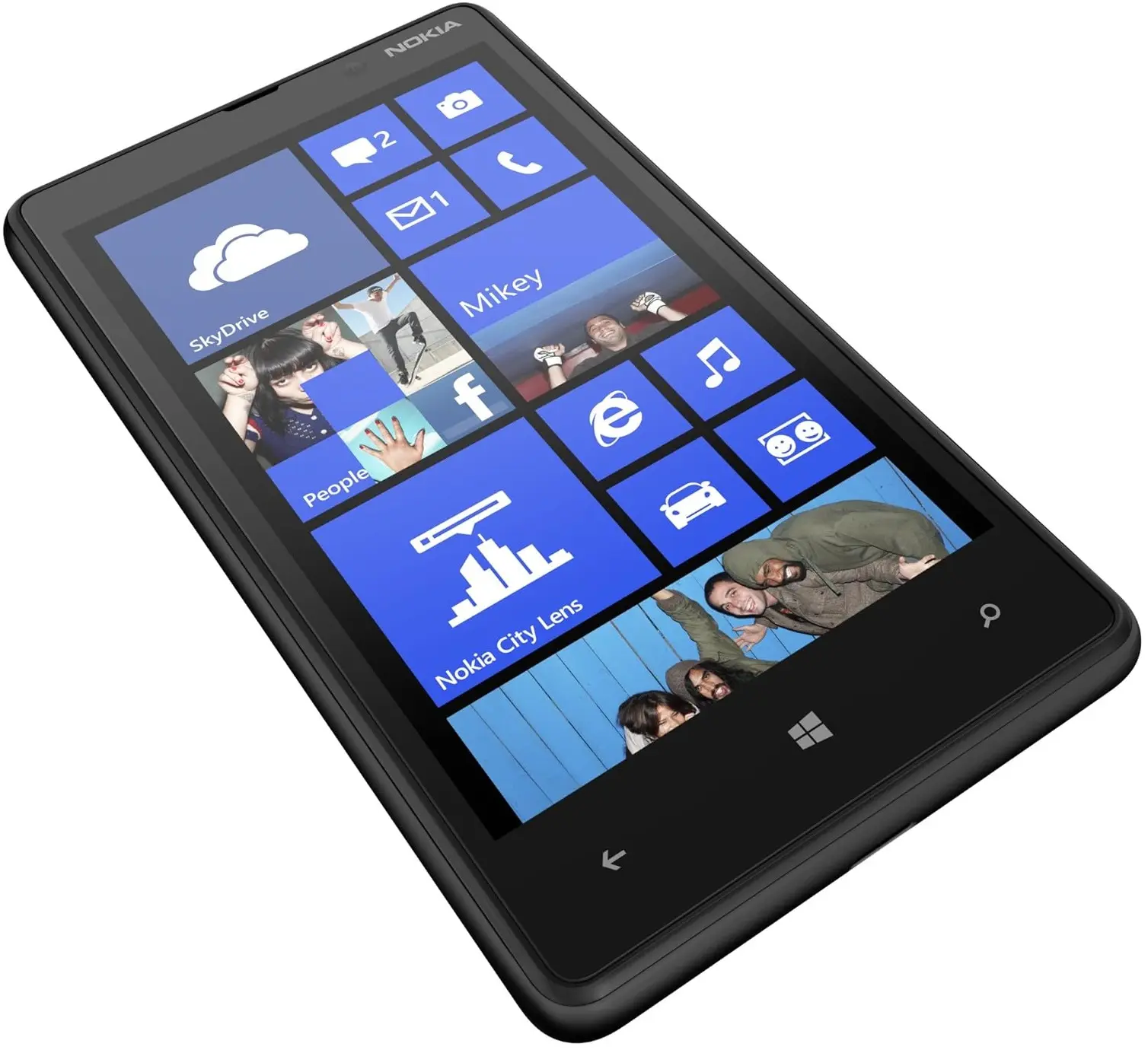 Nokia Lumia 820 Front Laft.jpg