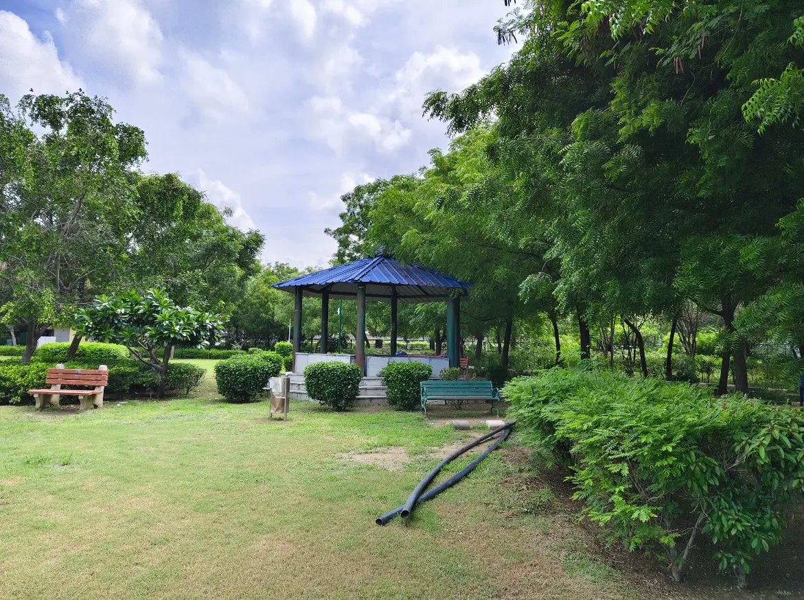 Vivo V40 Official Image.